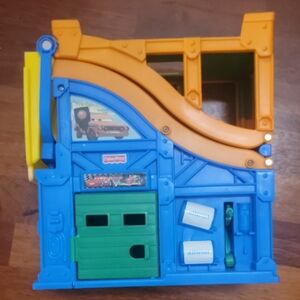 Fisher-Price Blue and Orange Garage Set. Playset (shell only), No Toys Included.